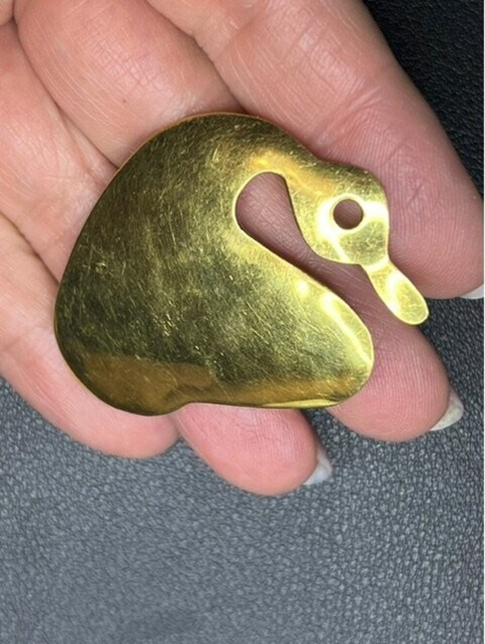B7544 CARLTON RIDGE Sutton Hoo Vintage 1986 Swan goose Brooch 1.75" Gold Tone